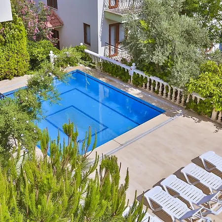 Lycian Aparthotel 2*