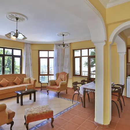 Hotel apartamentowy Lycian 2*