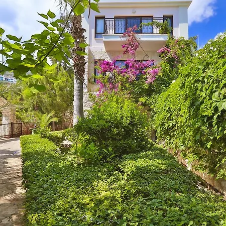 Hotel apartamentowy Lycian 2*